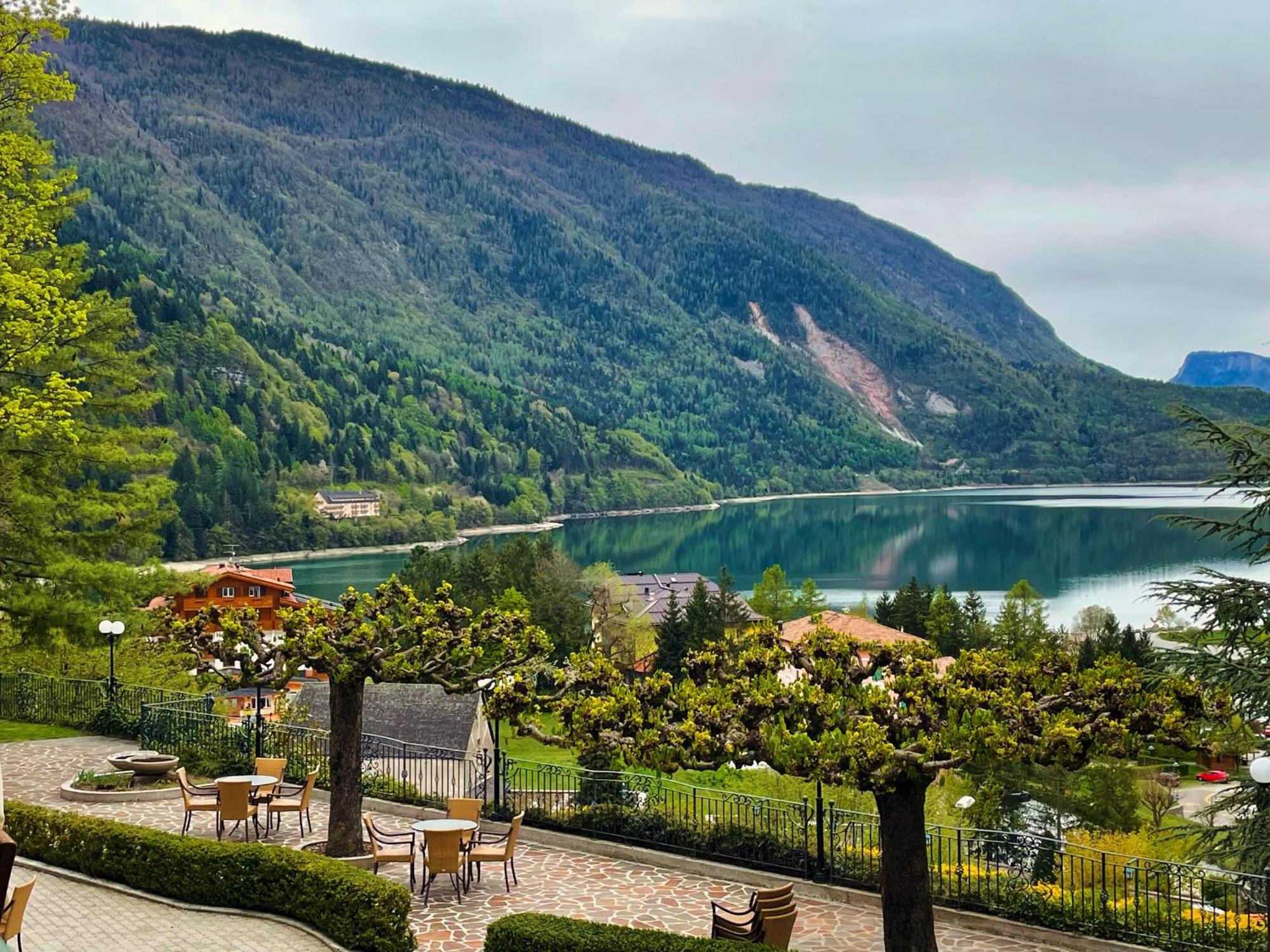 Hotel Miralago Molveno Esterno foto