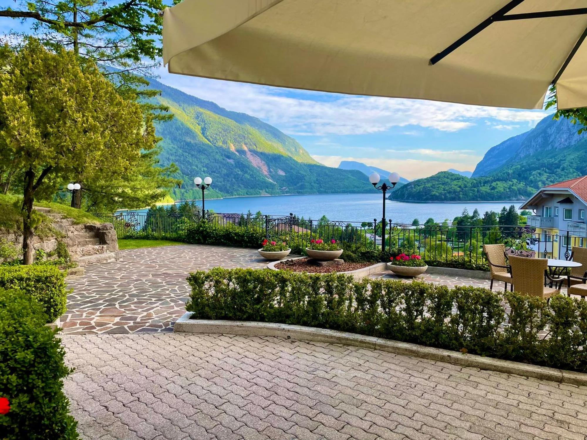 Hotel Miralago Molveno Esterno foto