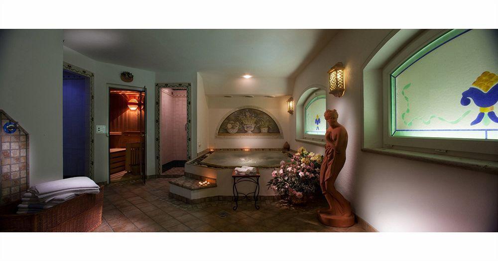 Hotel Miralago Molveno Esterno foto