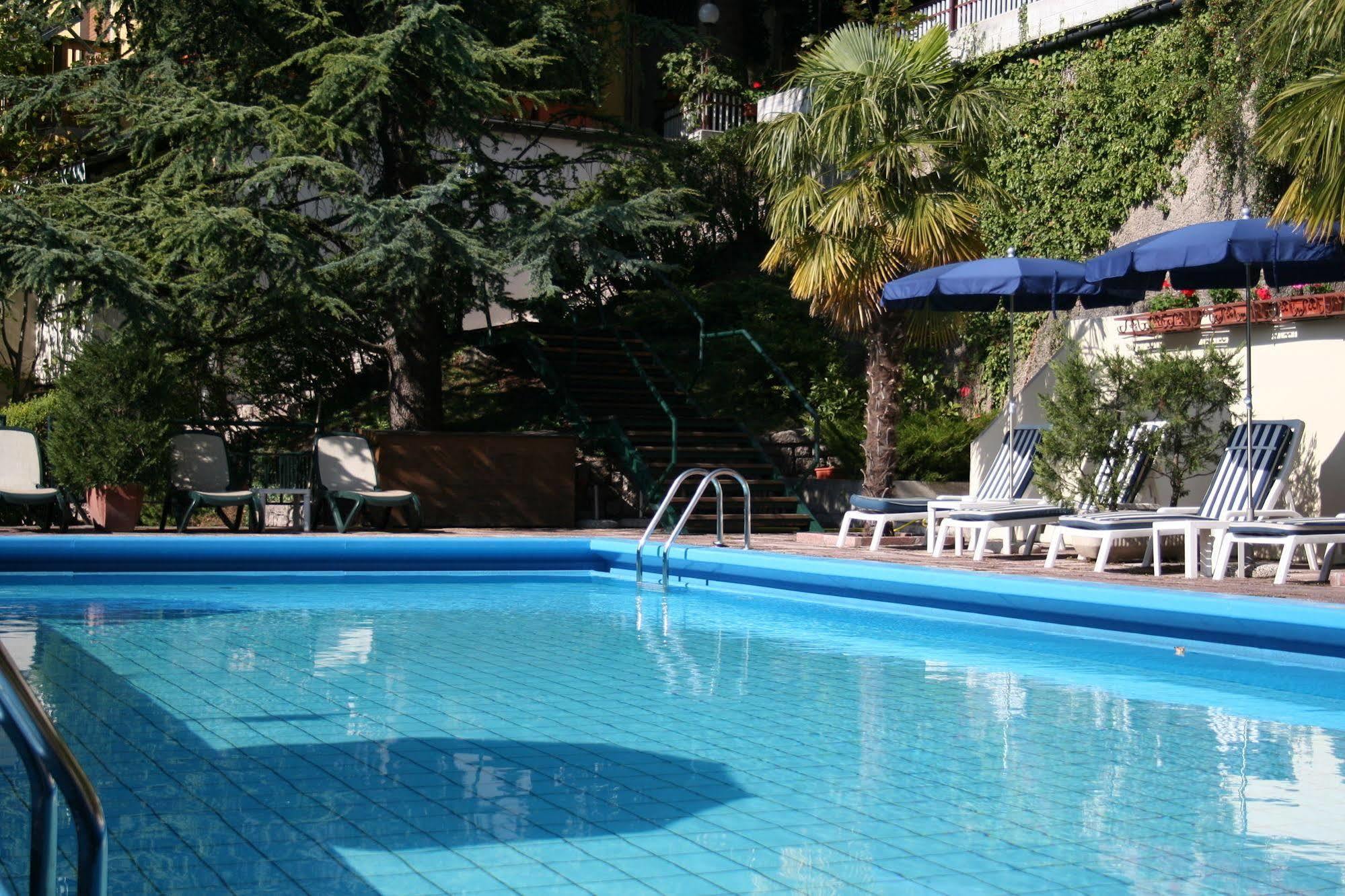 Hotel Miralago Molveno Esterno foto